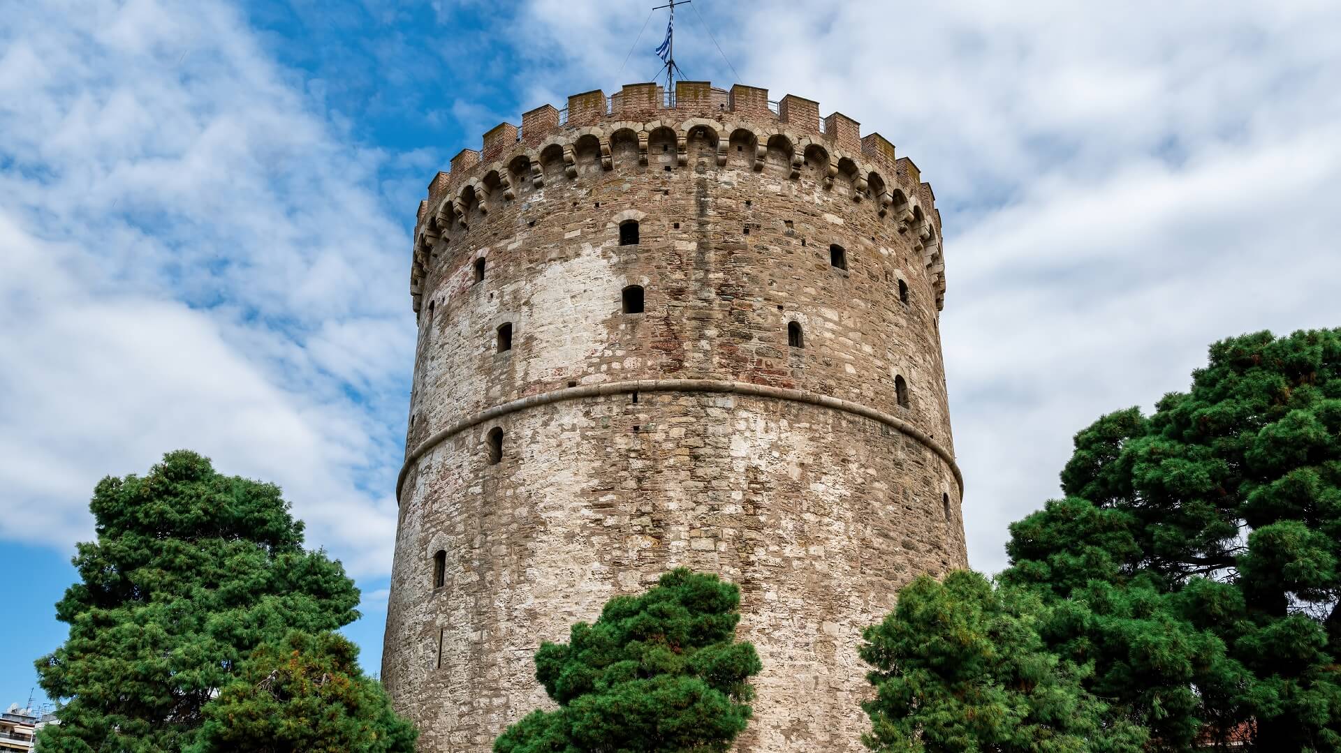 מבנה דמוי מבצר